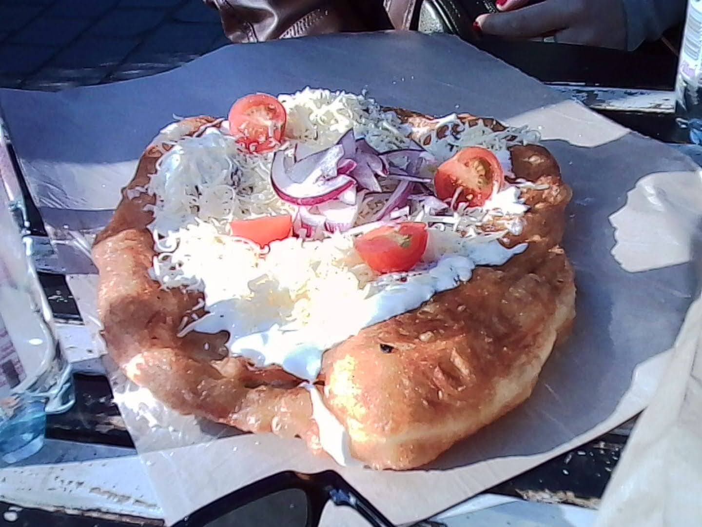 Lángos with toppings